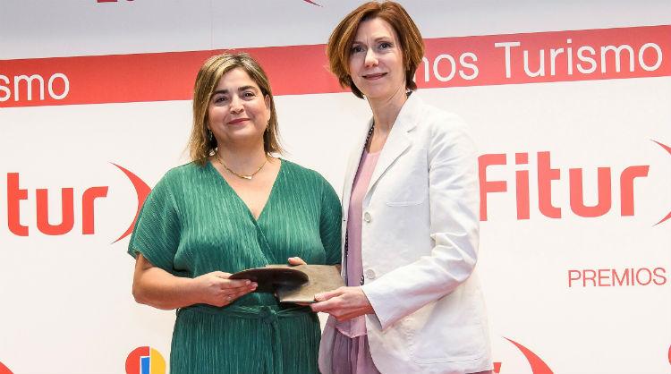 The prize-giving ceremony of the award to the Canary Island stand, obtained at Fitur 2019