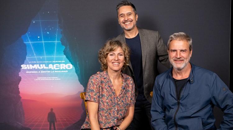 Presentación del podcast "Simulacro", con el guionista Julio Rojas, la actriz canaria Mónica López y Alberto San Juan