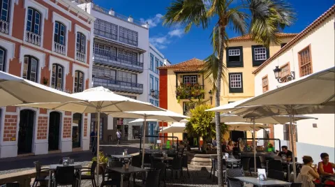 Destinado a impulsar la demanda del destino, la segunda edición del Bono La Palma pondrá en circulación 8.000 tarjetas de 250 euros cada una