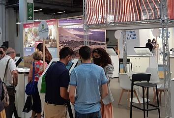 Canarias participa en B-Travel para fomentar el turismo de experiencias en el mercado nacional.