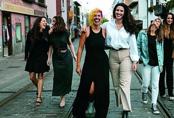 Canarias se convierte en la oficina de siete directivas españolas que difundirán las islas como destino de teletrabajo.