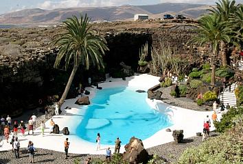 Canarias recupera el 57 % del PIB turístico en 2021 y prevé alcanzar el 90 % este año