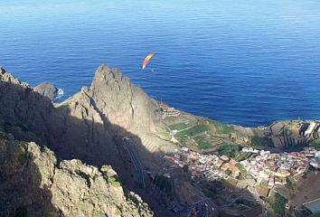 Imágenes de la acción The Flying Islands impulsada por Islas Canarias