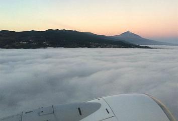 Avión en vuelo, Islas Canarias