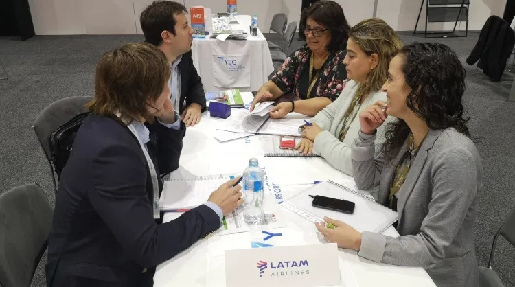 Momento de una de las reuniones mantenidas entre la delegación de Promotur Turismo de Canarias y una de las compañías aéreas